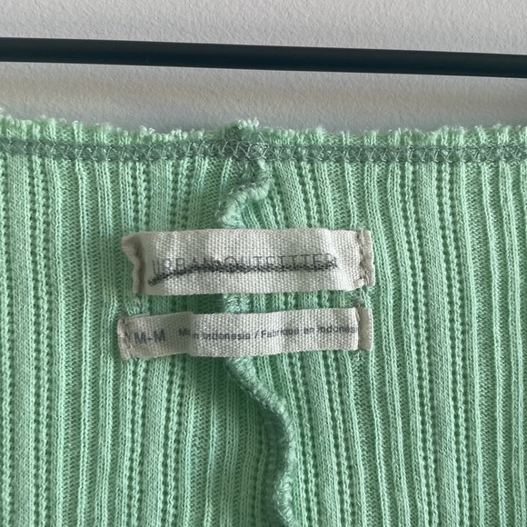 New UO Cadie Green Henley Tiered Tank Top Tunic Sz Medium - Picture 4 of 6